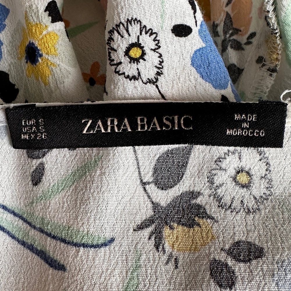 Zara Basic Chic Floral Button-Front Mini Dress sm… - image 9